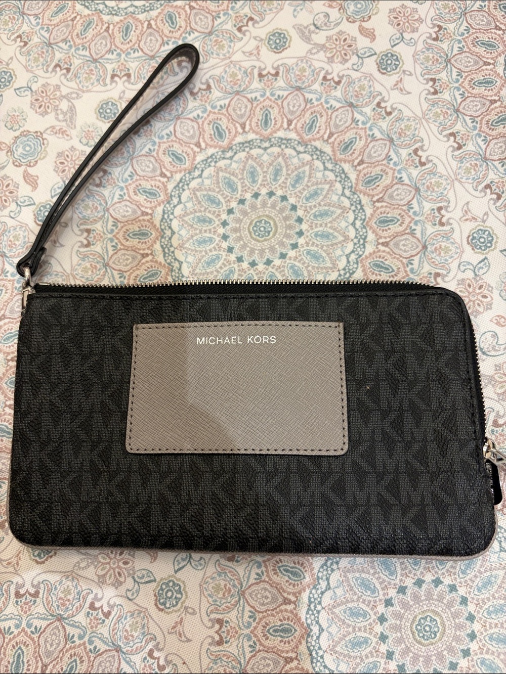 Michael Kors Black and Gray Signature Wristlet Wallet